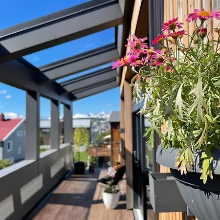 فيلة Funkishus Sentralt I Tromsdalen *