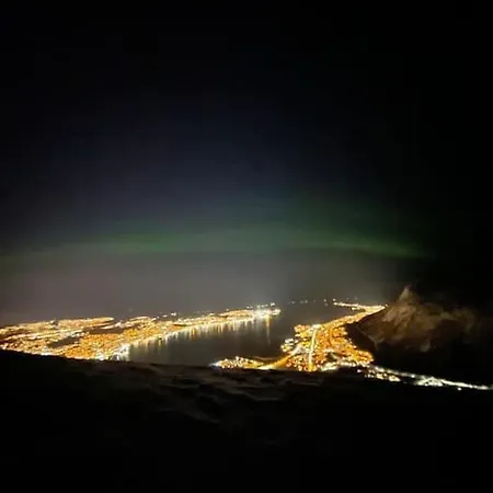 فيلة Funkishus Sentralt I Tromsdalen *